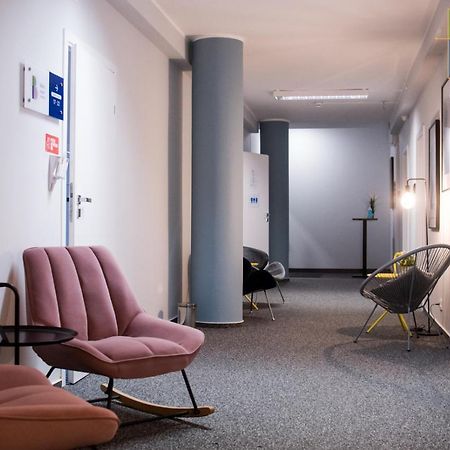Kapsuly Bello Aparthostel Warschau Exterior foto